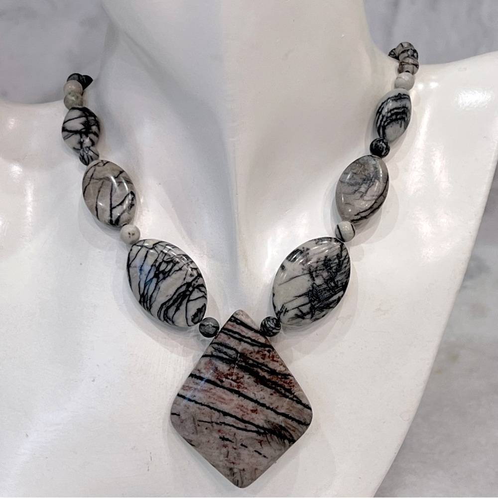 Gray Calcite Sterling Silver Statement Necklace - image 3